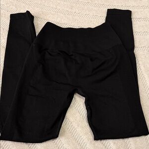 Alphalete  Jet Black Leggings